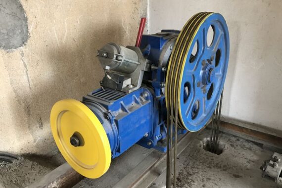 Motor tractor de ascensor con polea - motor de 1 velocidad